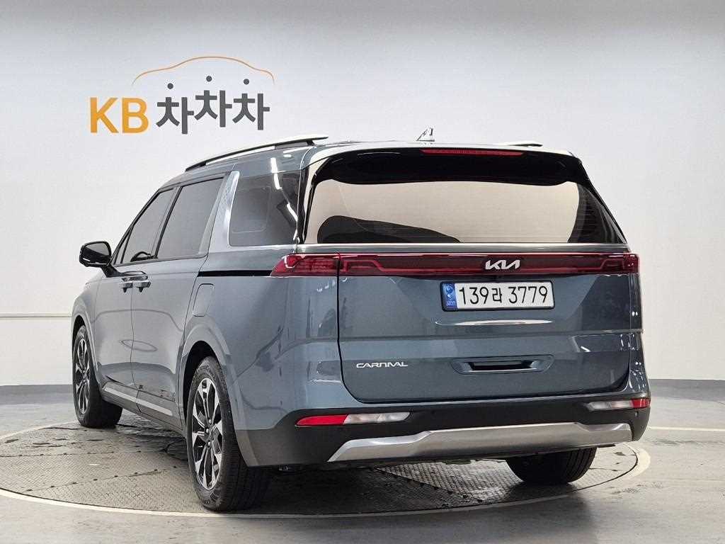 KIA Carnival - Vista 2