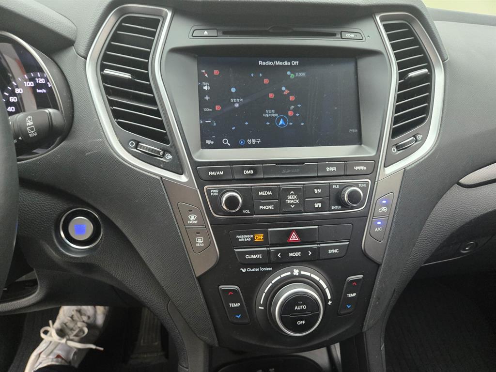 HYUNDAI Santa Fe - Vista 9