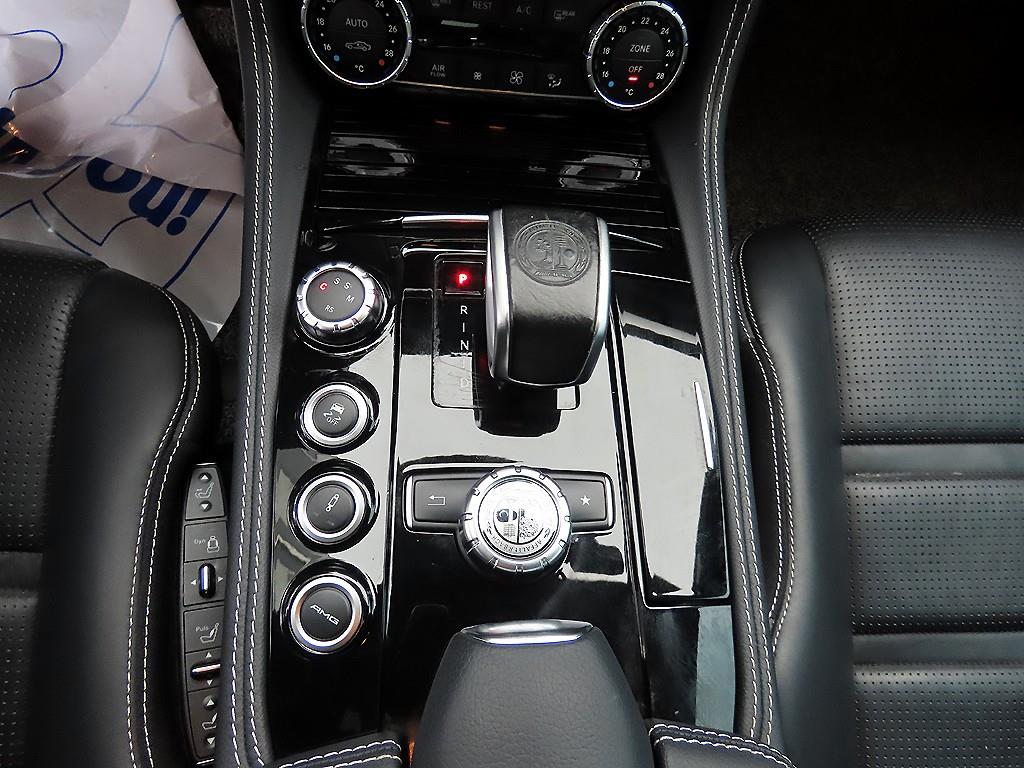 Mercedes Benz CLS Class - Vista 10