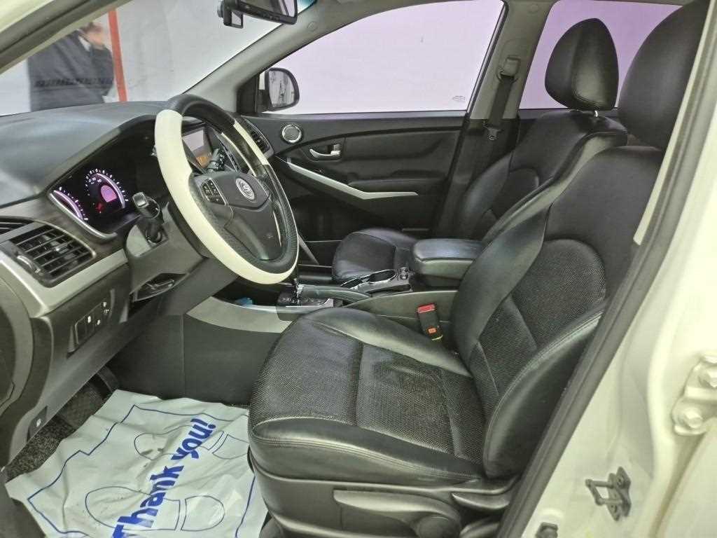 Ssangyong Korando - Vista 11