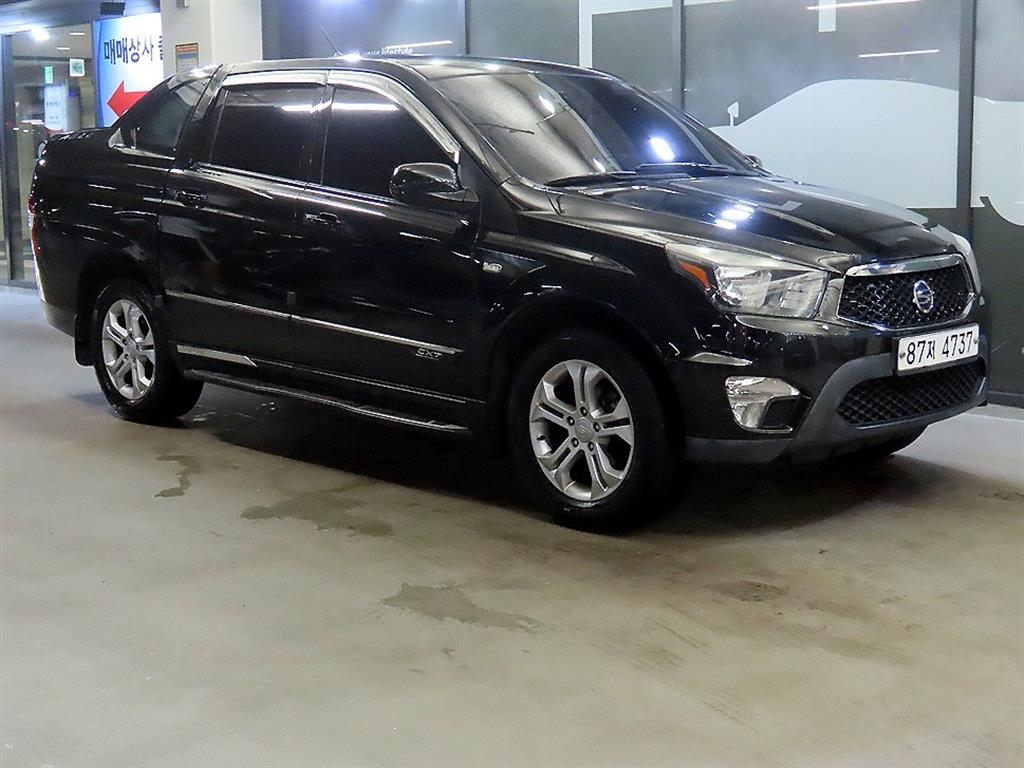 Ssangyong Korando 2014 Negro - Importación desde Corea - HF Imports Iquique - Foto 1