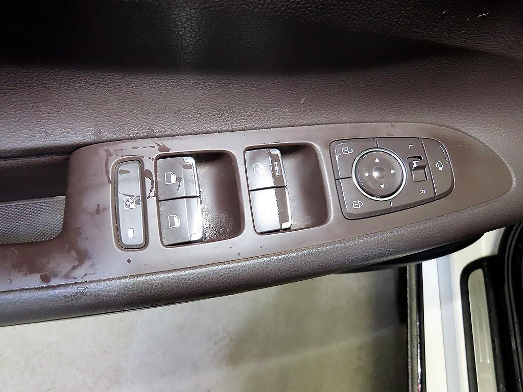 HYUNDAI Grandeur 2019 Blanco - Importación desde Corea - HF Imports Iquique - Foto 13