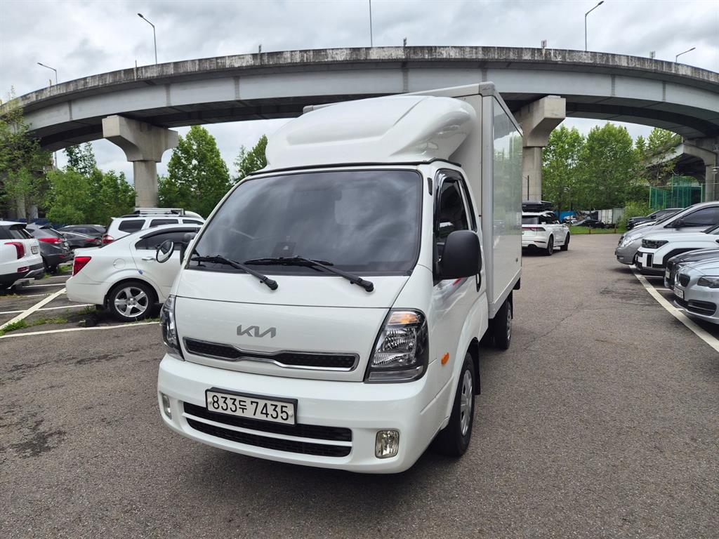 Small Truck Normal Box(High Deck) 2023 Blanco - Importación desde Corea - HF Imports Iquique - Foto 1