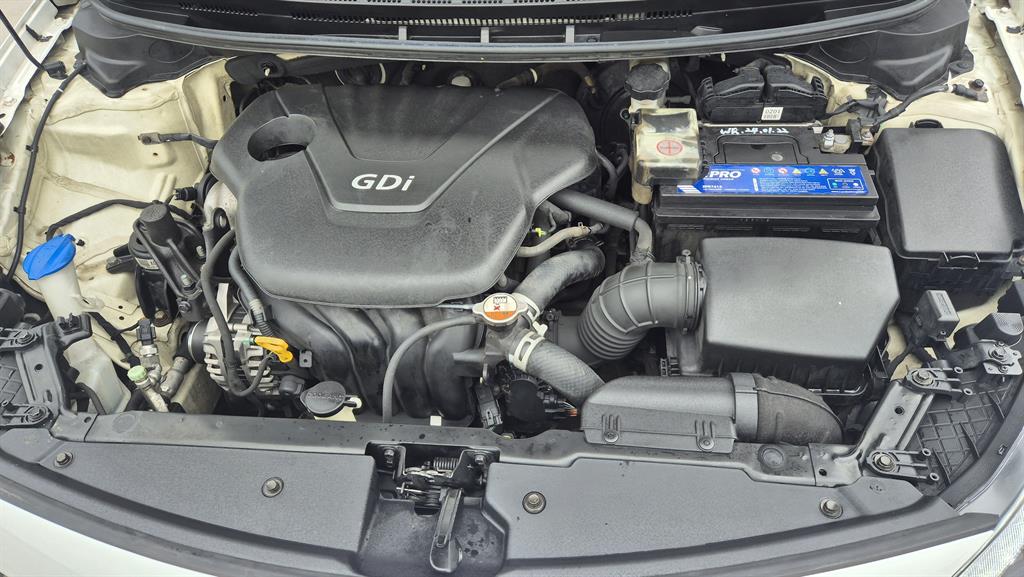 KIA K3 - Vista 3