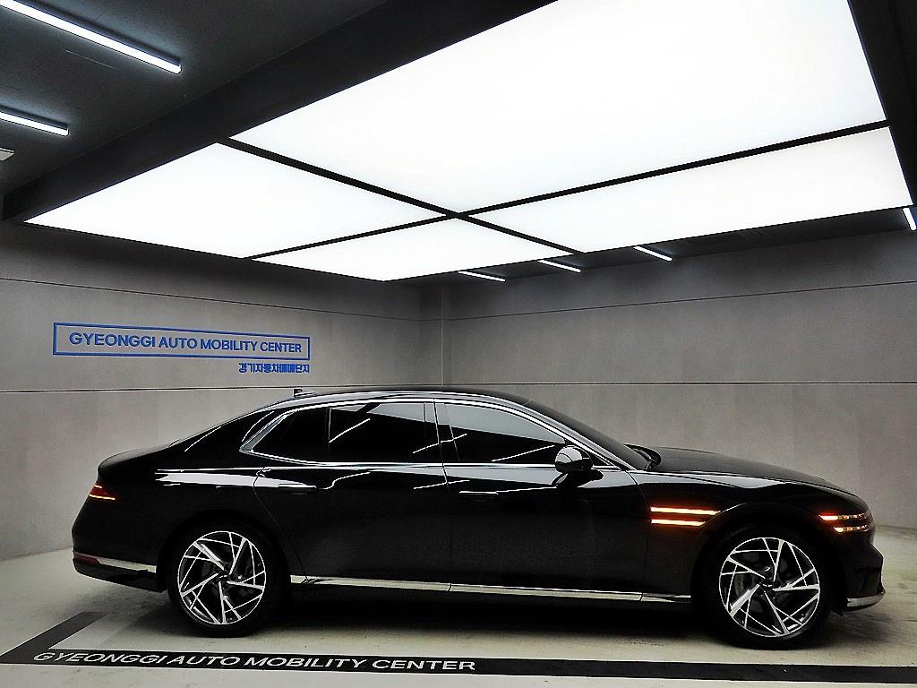 Genesis G90 - Vista 2