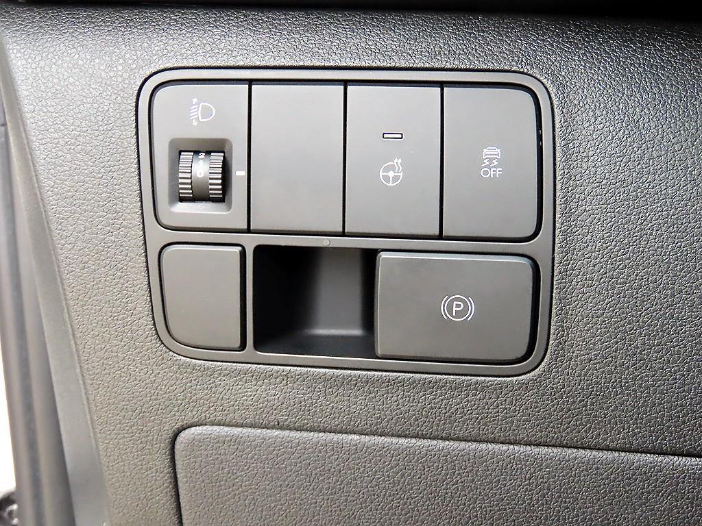 HYUNDAI Staria - Vista 12