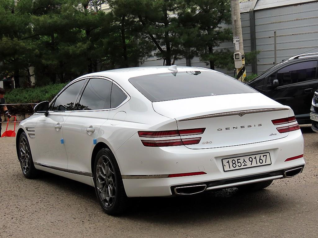 Genesis G80 - Vista 3