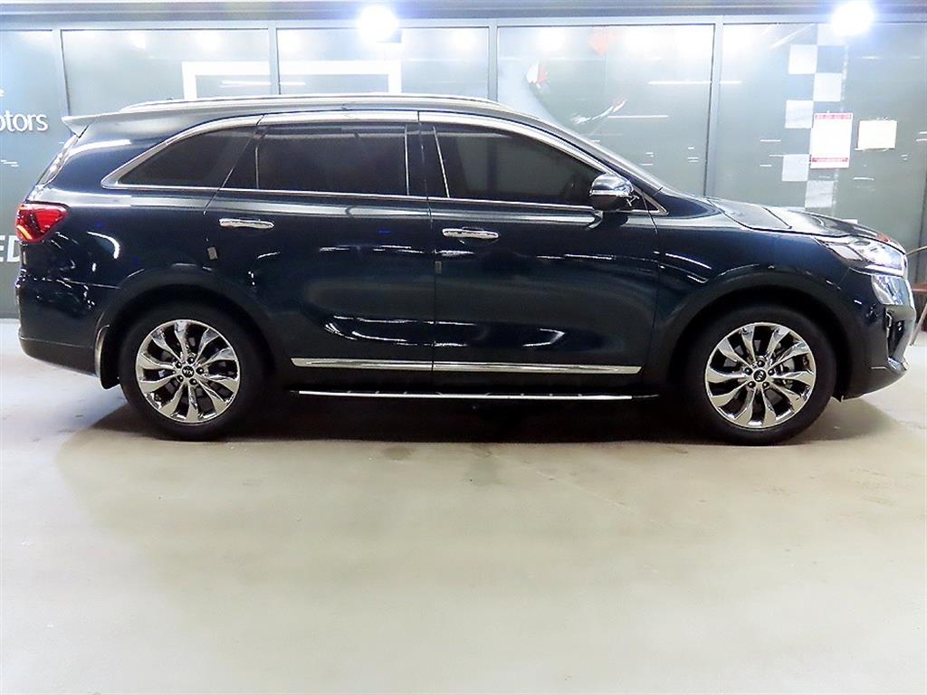 KIA Sorento - Vista 3