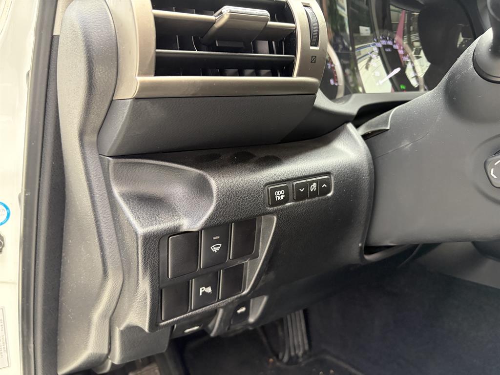 Lexus IS - Vista 6