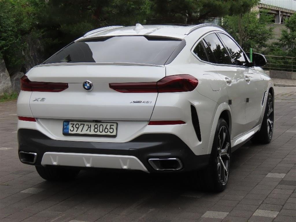 BMW X6 - Vista 5