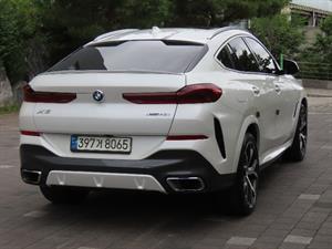 BMW X6 - Vista 6