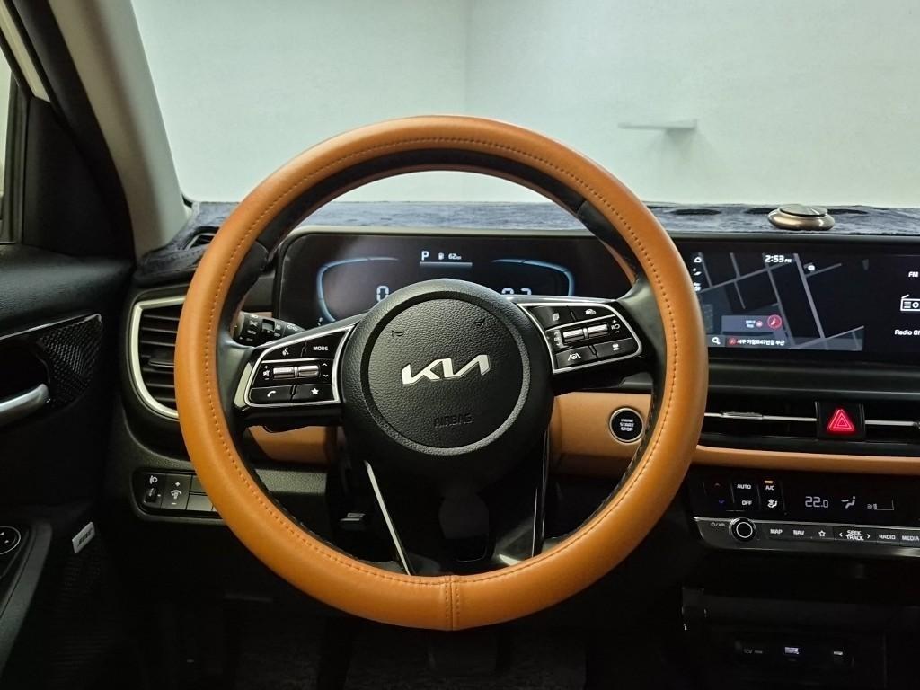 KIA Seltos - Vista 9
