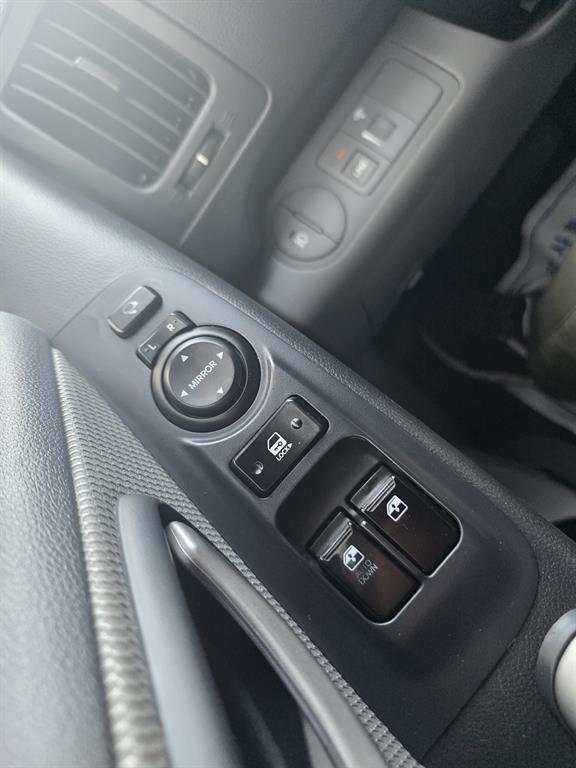 HYUNDAI Starex - Vista 12