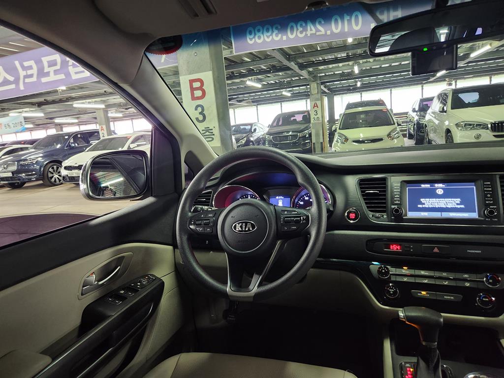 KIA Carnival 2019 Negro - Importación desde Corea - HF Imports Iquique - Foto 15