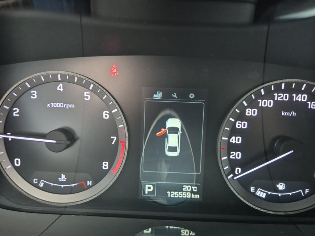 HYUNDAI Sonata - Vista 7