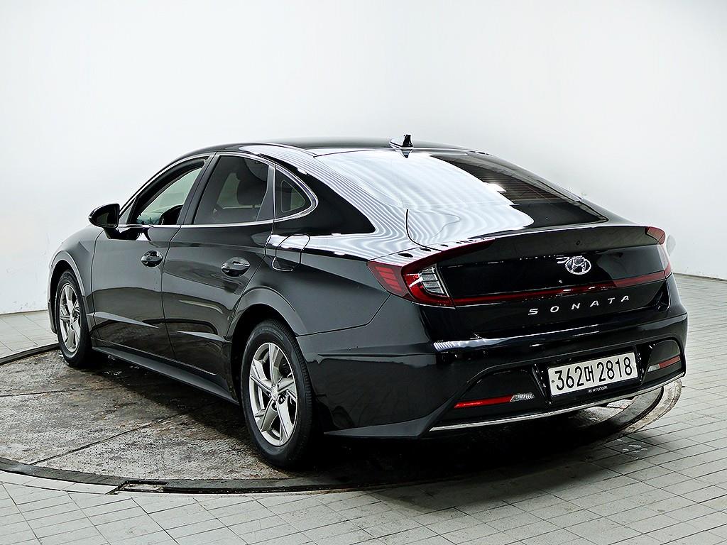 HYUNDAI Sonata - Vista 7