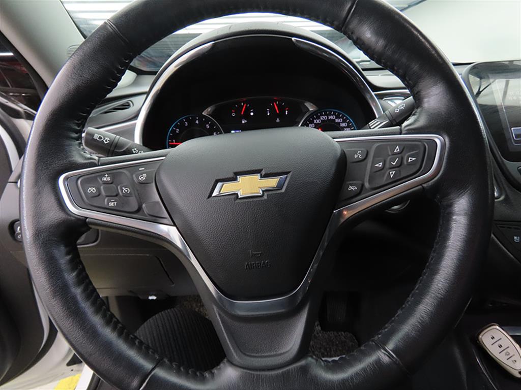 Chevrolet Malibu - Vista 8