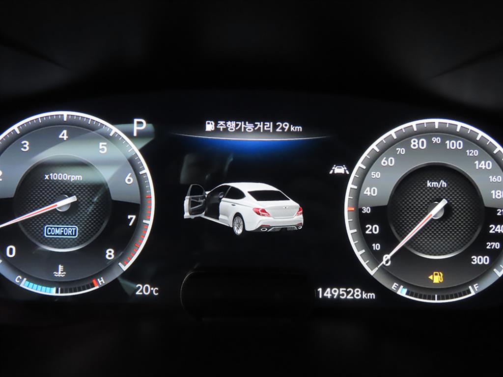 Genesis G70 - Vista 9