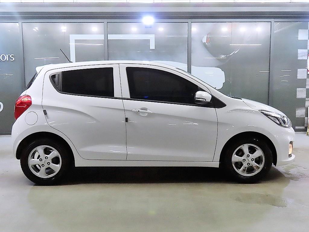 Chevrolet Spark - Vista 3