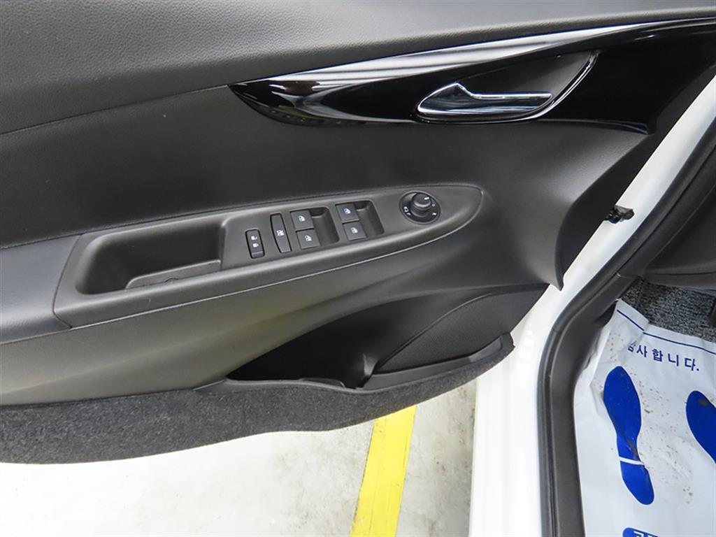 Chevrolet Spark 2021 Blanco - Importación desde Corea - HF Imports Iquique - Foto 13