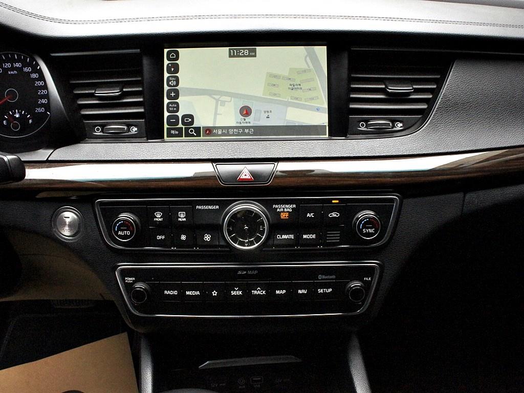 KIA K7 2018 Blanco - Importación desde Corea - HF Imports Iquique - Foto 10