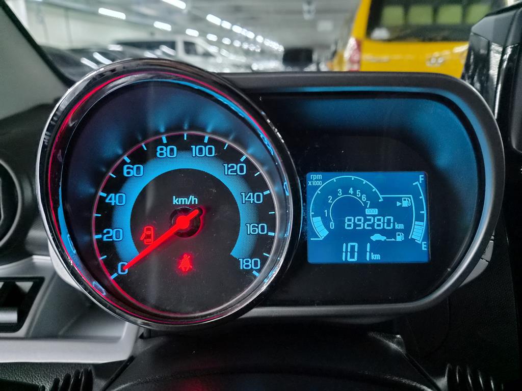 Chevrolet Spark - Vista 7
