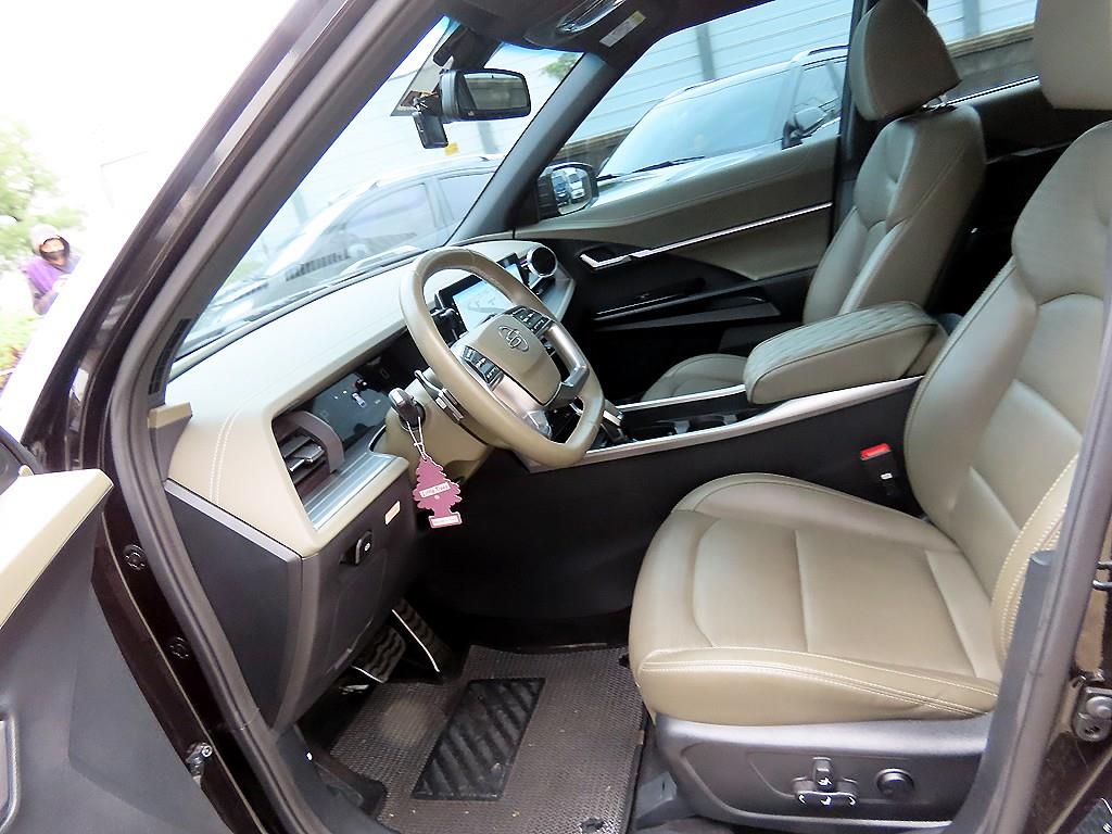 Ssangyong Torres - Vista 5