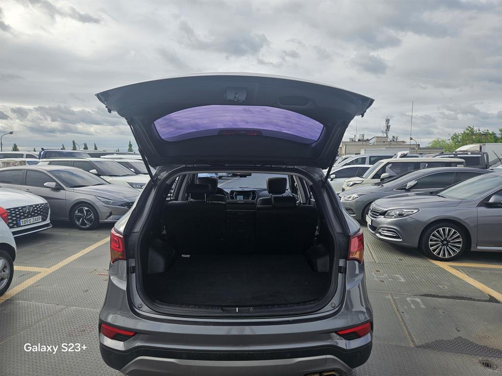 HYUNDAI Santa Fe - Vista 6