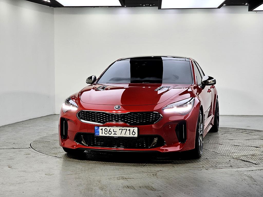 KIA Stinger 2018 Rojo - Importación desde Corea - HF Imports Iquique - Foto 1