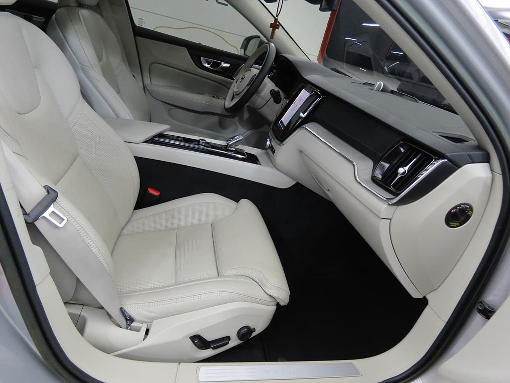 Volvo V60 - Vista 6