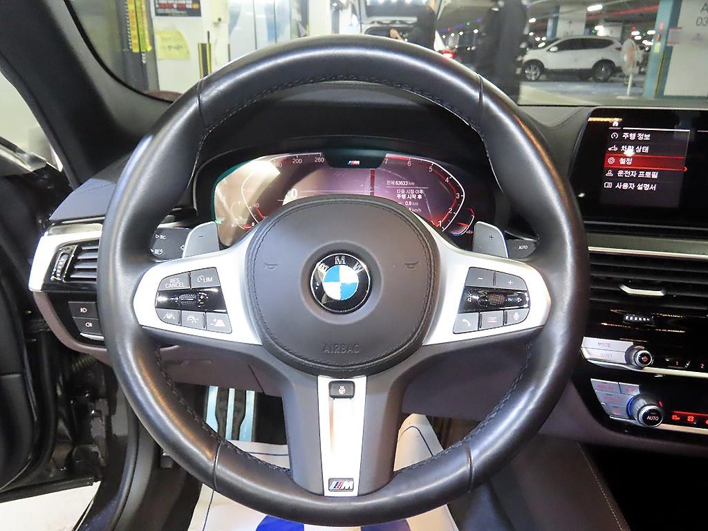 BMW 5 Series - Vista 8