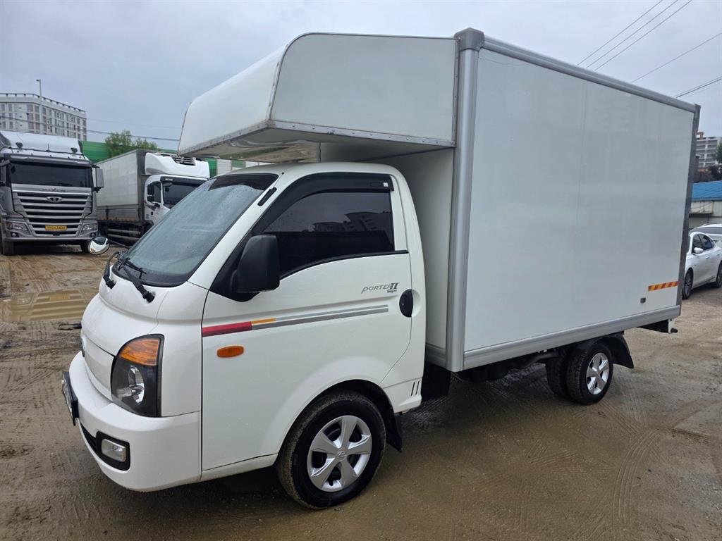 Small Truck Cargo (small) - Vista 2