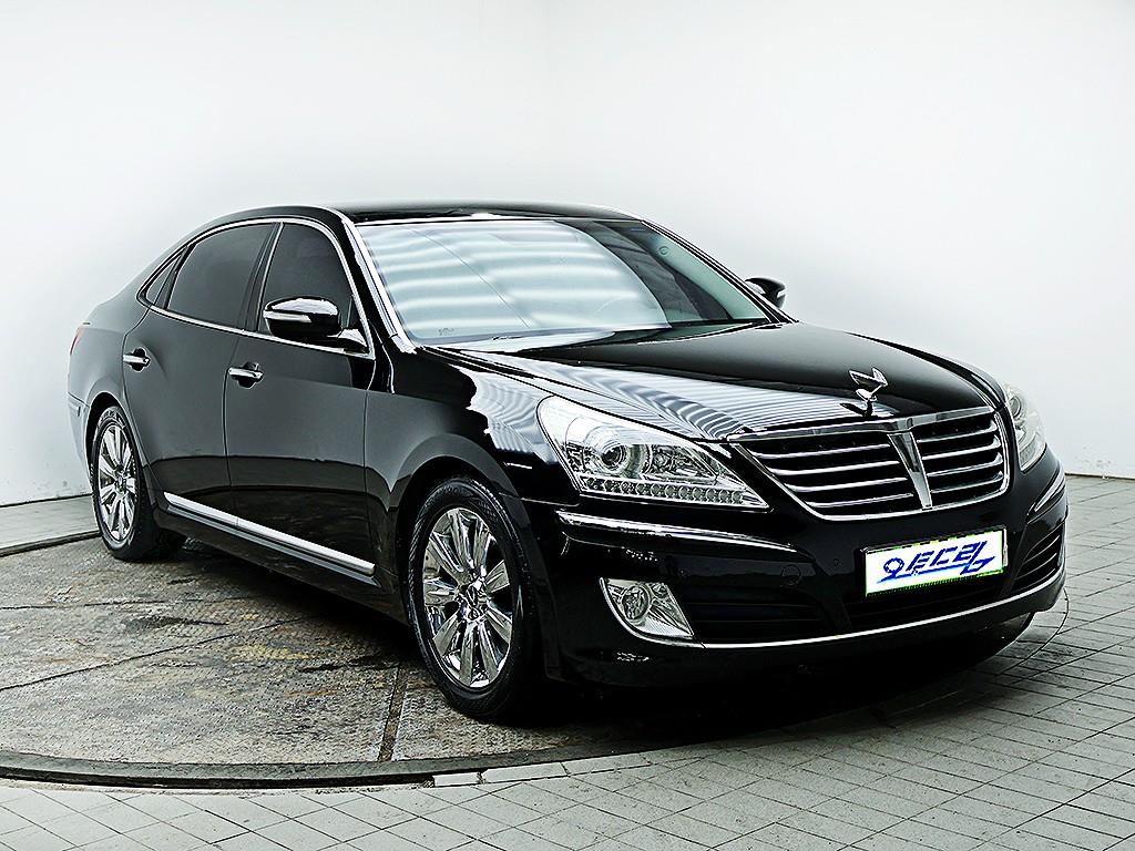 HYUNDAI Equus - Vista 3