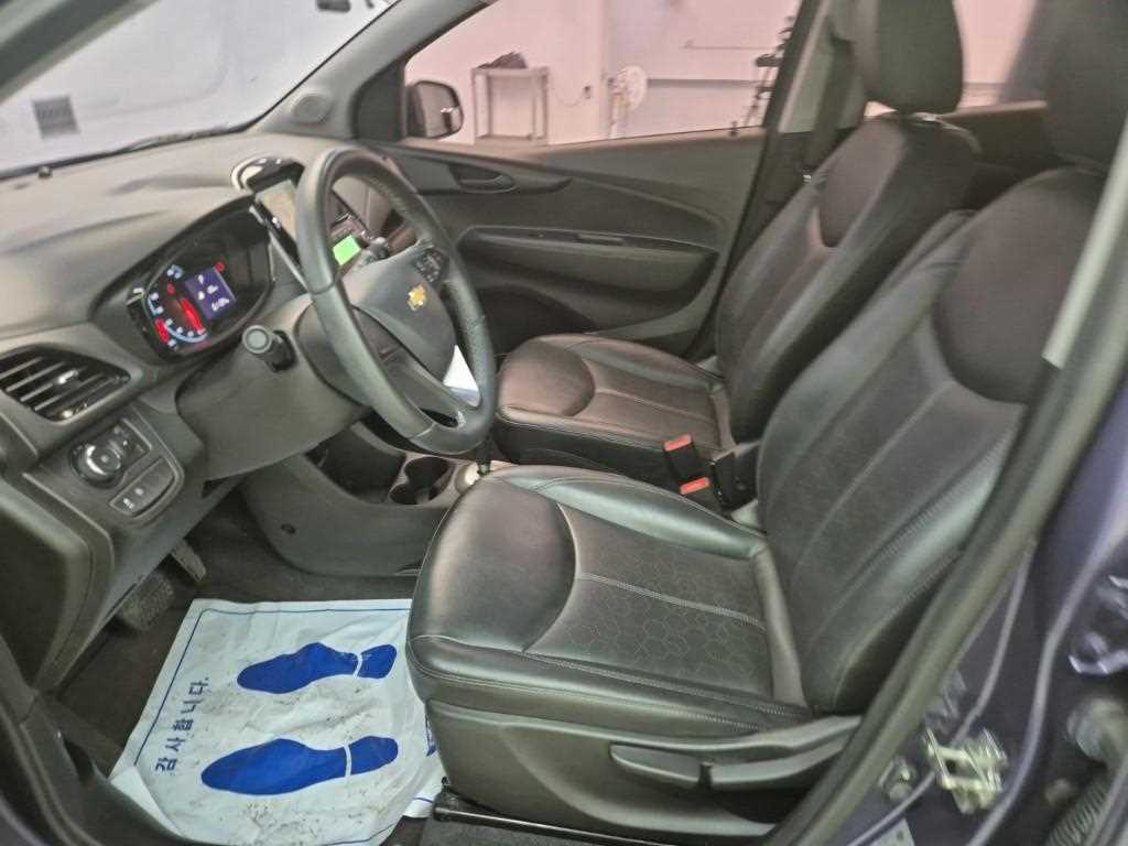 Chevrolet Spark - Vista 11