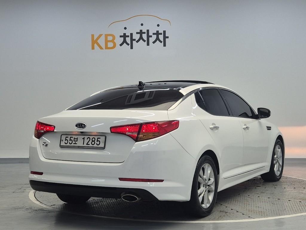 KIA K5 - Vista 3