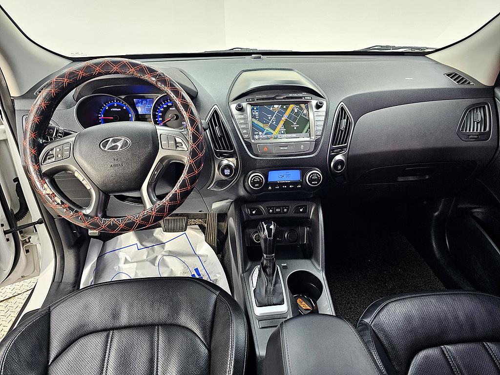 HYUNDAI Tucson - Vista 5