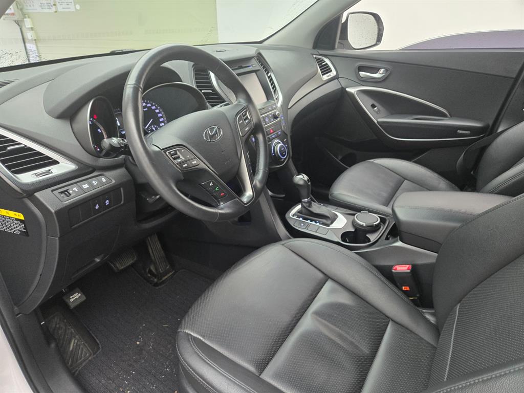 HYUNDAI Santa Fe - Vista 6