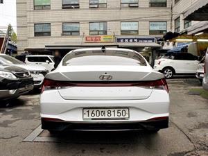 HYUNDAI Avante - Vista 6