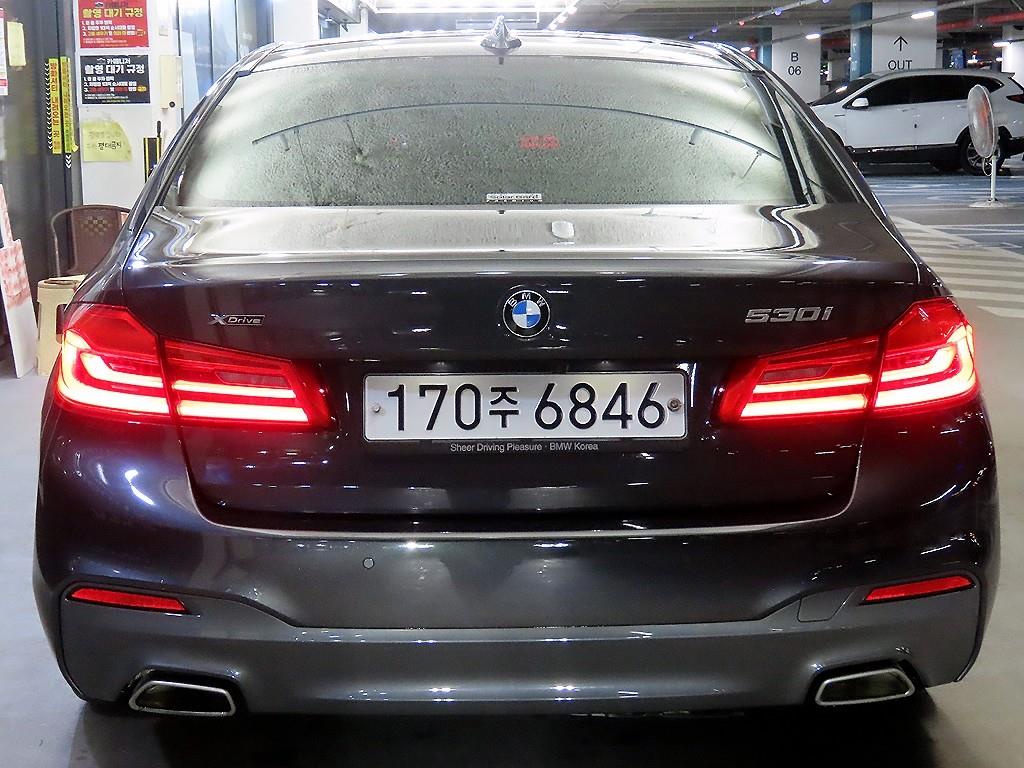 BMW 5 Series - Vista 5