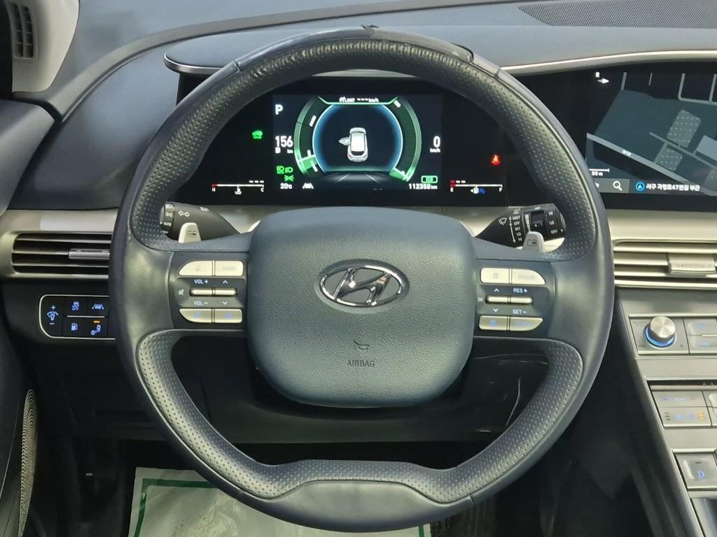 HYUNDAI Nexo - Vista 9