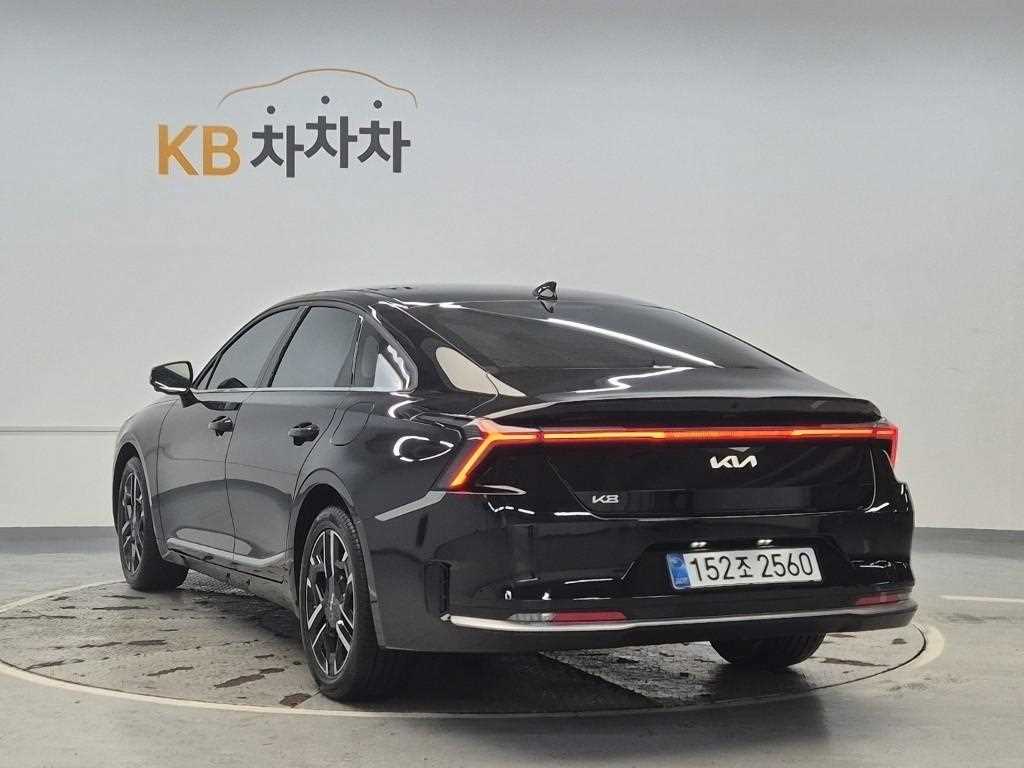 KIA K8 - Vista 2