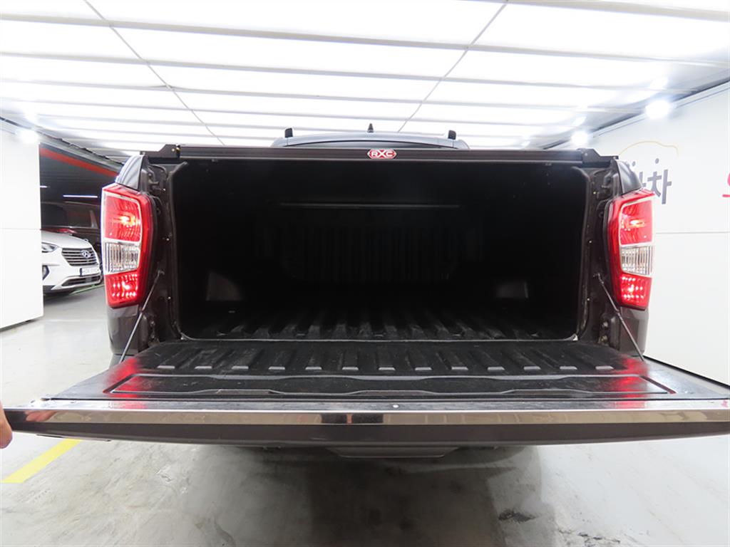 Ssangyong Rexton 2019 Gris - Importación desde Corea - HF Imports Iquique - Foto 19