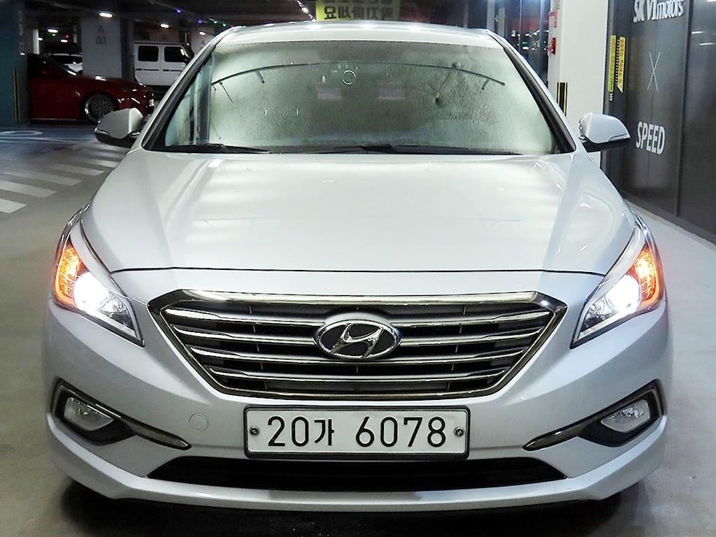 HYUNDAI Sonata - Vista 2