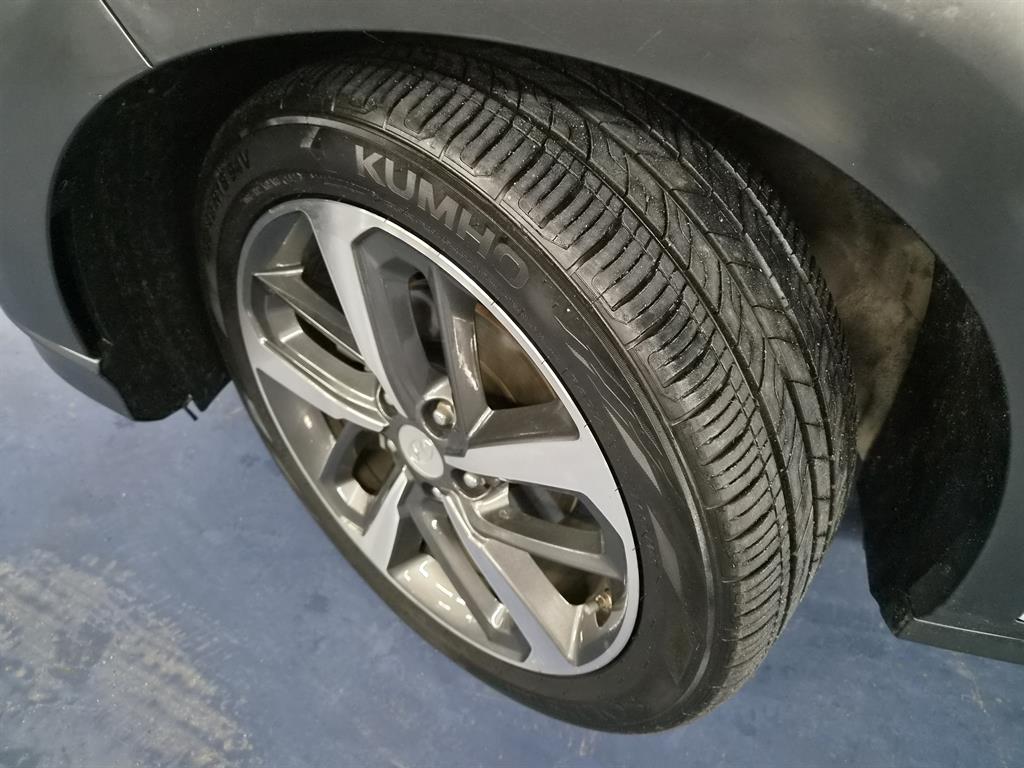 HYUNDAI Kona 2018 Blanco - Importación desde Corea - HF Imports Iquique - Foto 18
