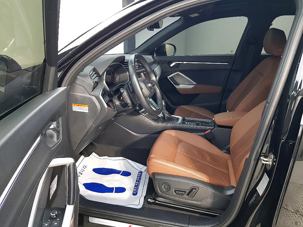 Audi Q3 - Vista 8