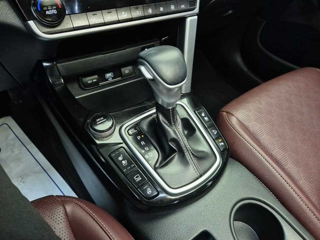KIA Seltos - Vista 8