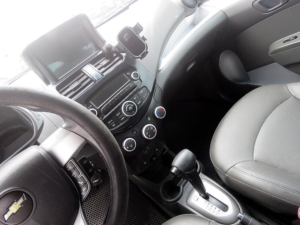 Chevrolet Spark - Vista 12