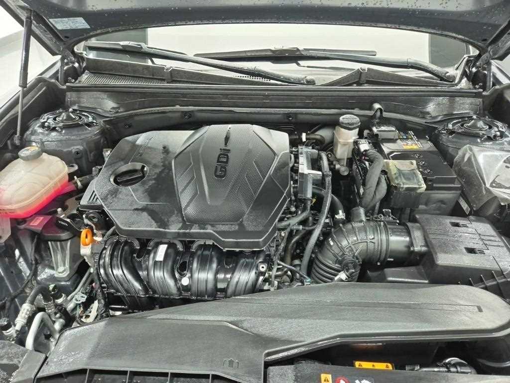 HYUNDAI Grandeur - Vista 5