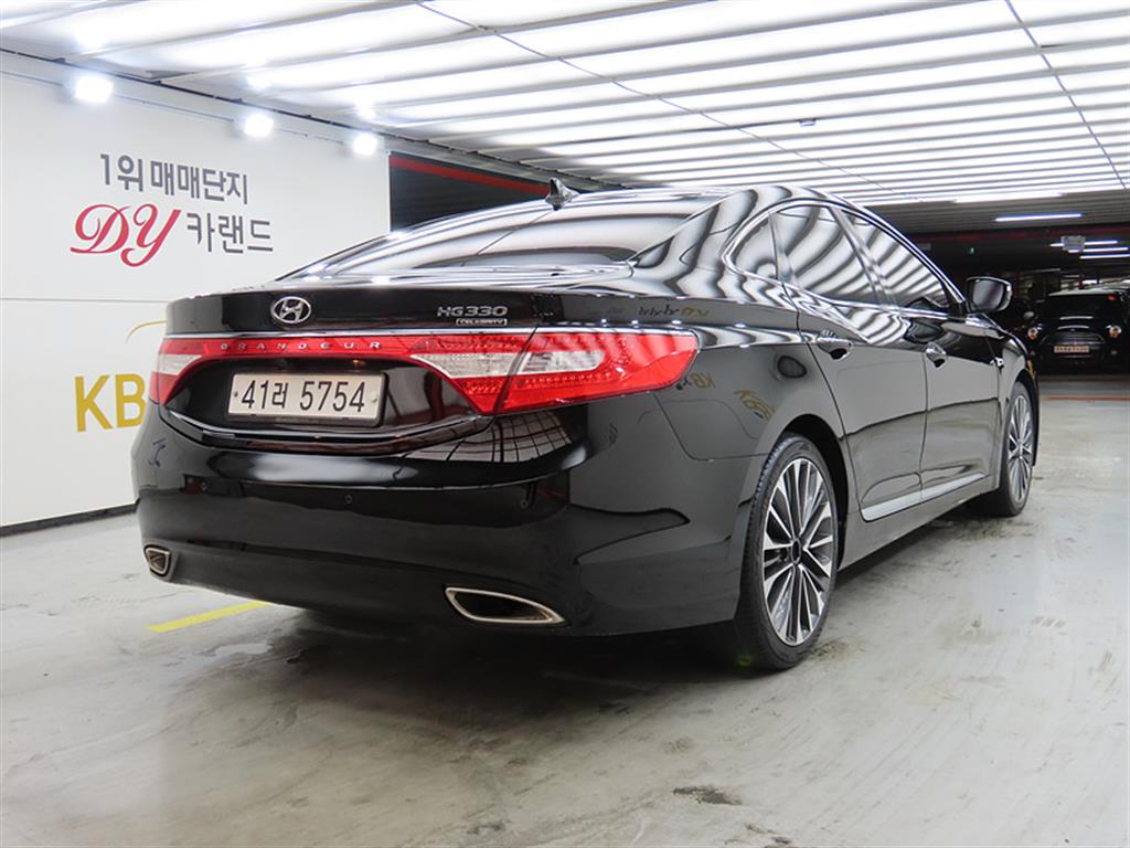 HYUNDAI Grandeur - Vista 4