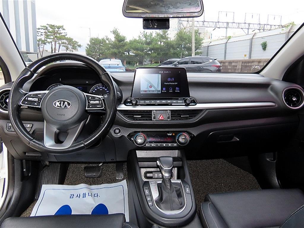 KIA K3 - Vista 7